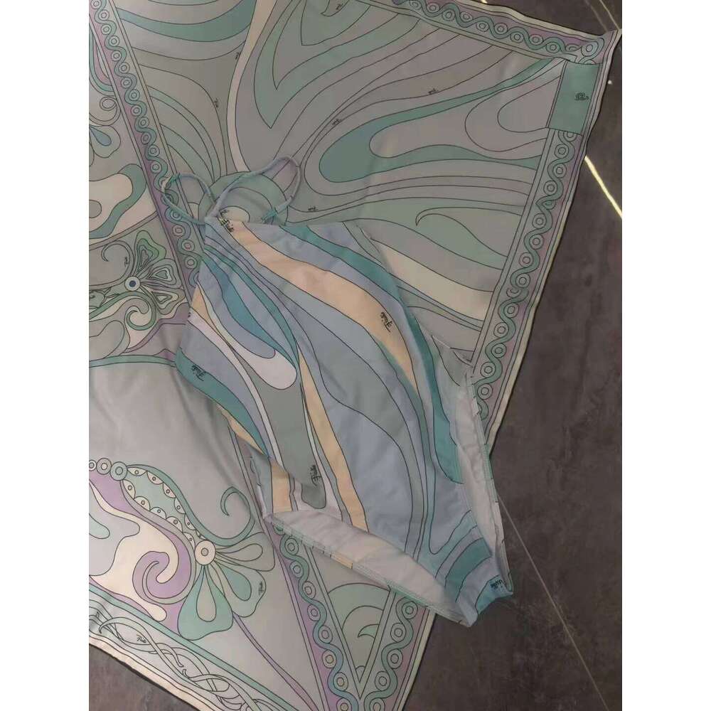 Fashion Design Women's Scarf Swimsuits Italy Sexy Headband Bikini Set Designer Brand Beach Swimwear