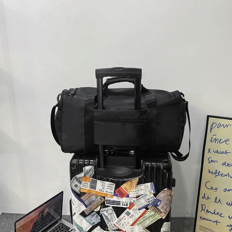 Large Capacity Nylon Travel Duffle Bag Men and Women Waterproof Sports Backpack 250530