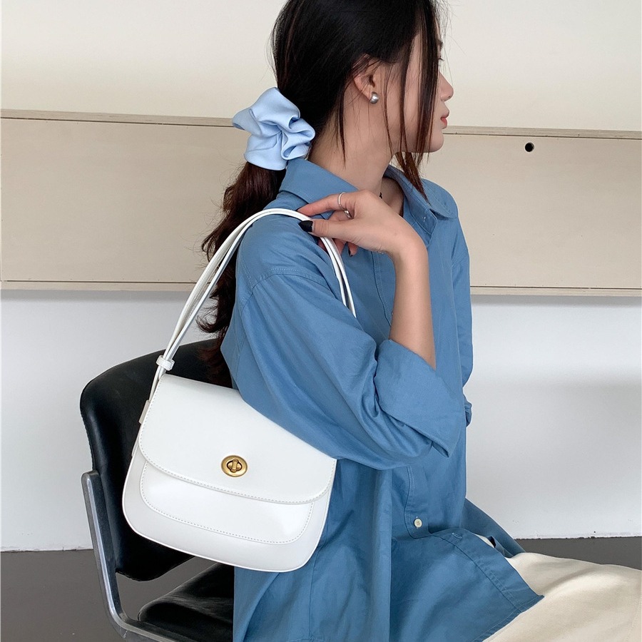 Chic Niche Ladies' PU Lock Closure Backpack Style Handbag for Casual Outings & Daily Use