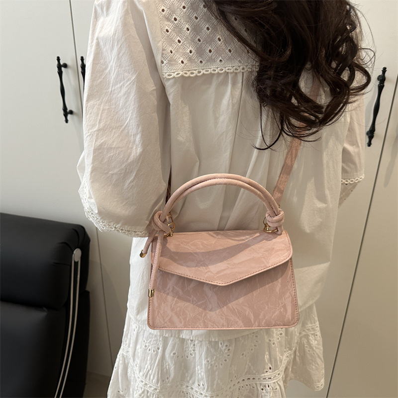 designer Minimalist Retro Small Square Bag for Women 2025 New Spring Fashion Casual Handbag Trendy Shoulder Crossbody Bag