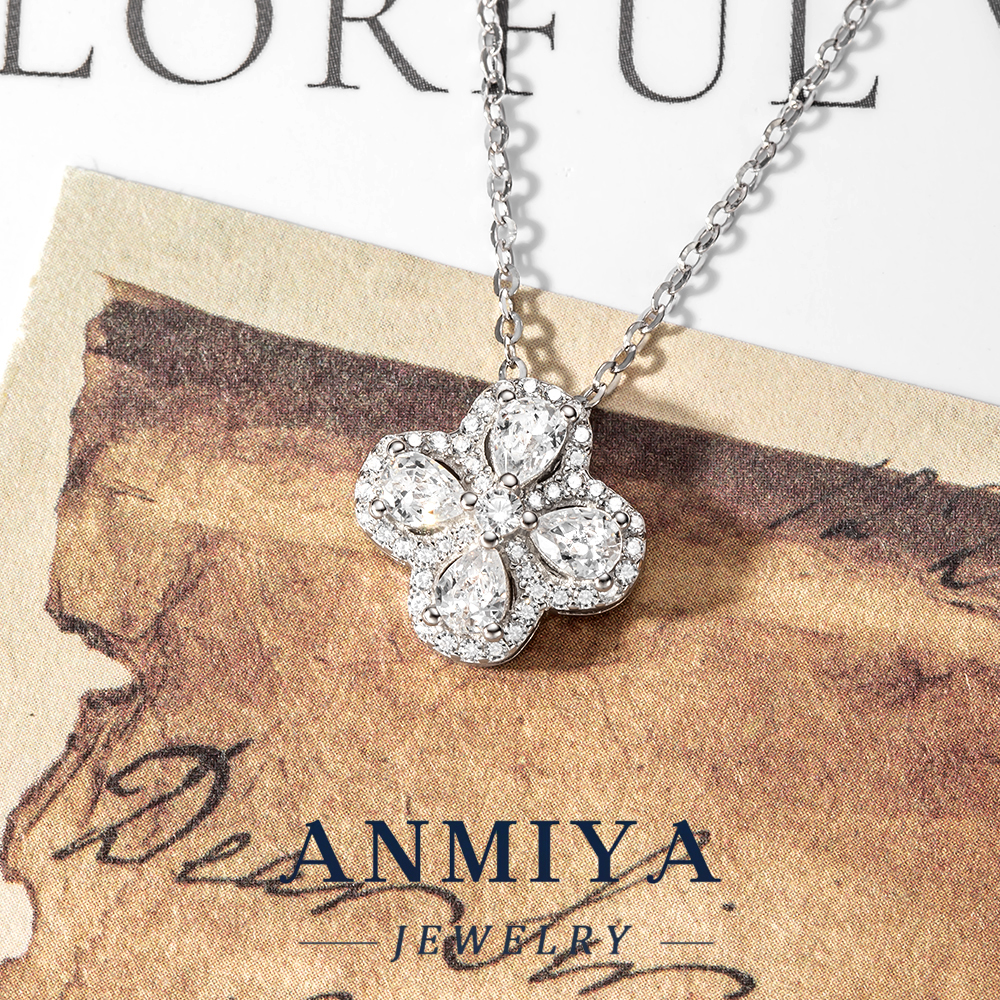 Classic Anti-Oxidized Silver Jewelry Clover Pendant with Zircon Accented Edges, 925 Boho Necklace for Gifts