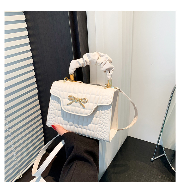 designer Crocodile Pattern Handbag Small Square Bag for Women 2025 New Fashion Shoulder Bag Cross-border Trade Dropshipping Versatile Crossbody Bag