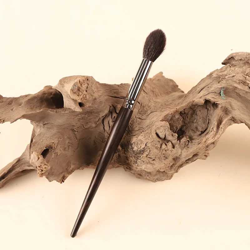 1pc High end Pro Animal hair Crease Makeup brushes detail Highlight Make up brushes Ebony handle pencil beauty G158 W250605
