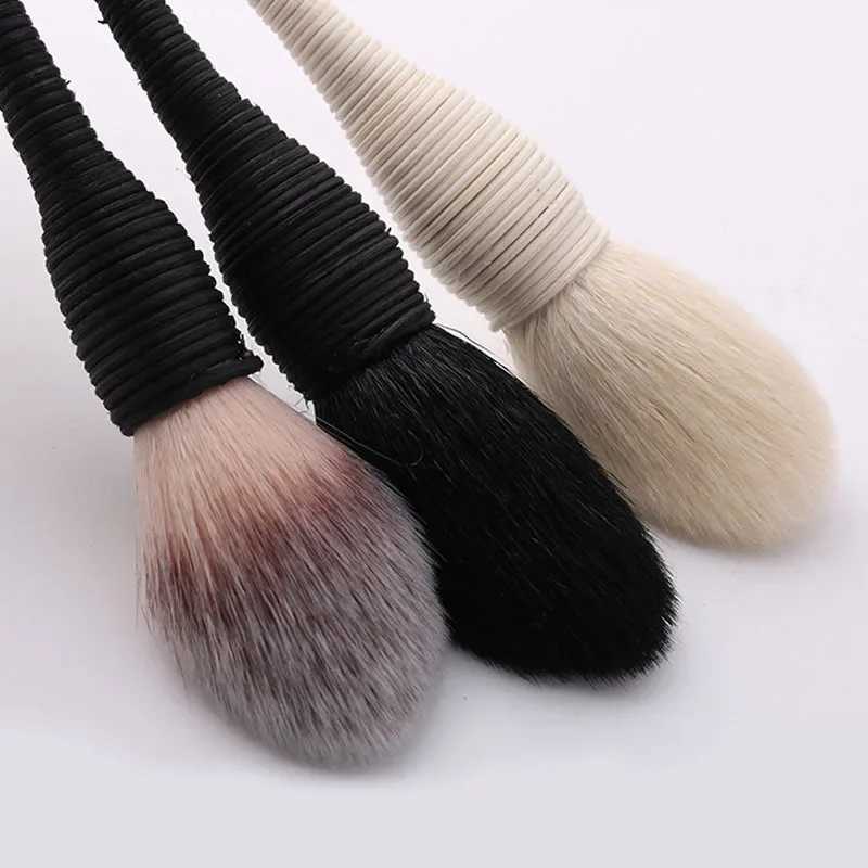 Flat Goat Wool Rattan Makeup Brushes Professional Foundation B Loose Powder Contour Brush for Beauty Makeup Brushes W250605