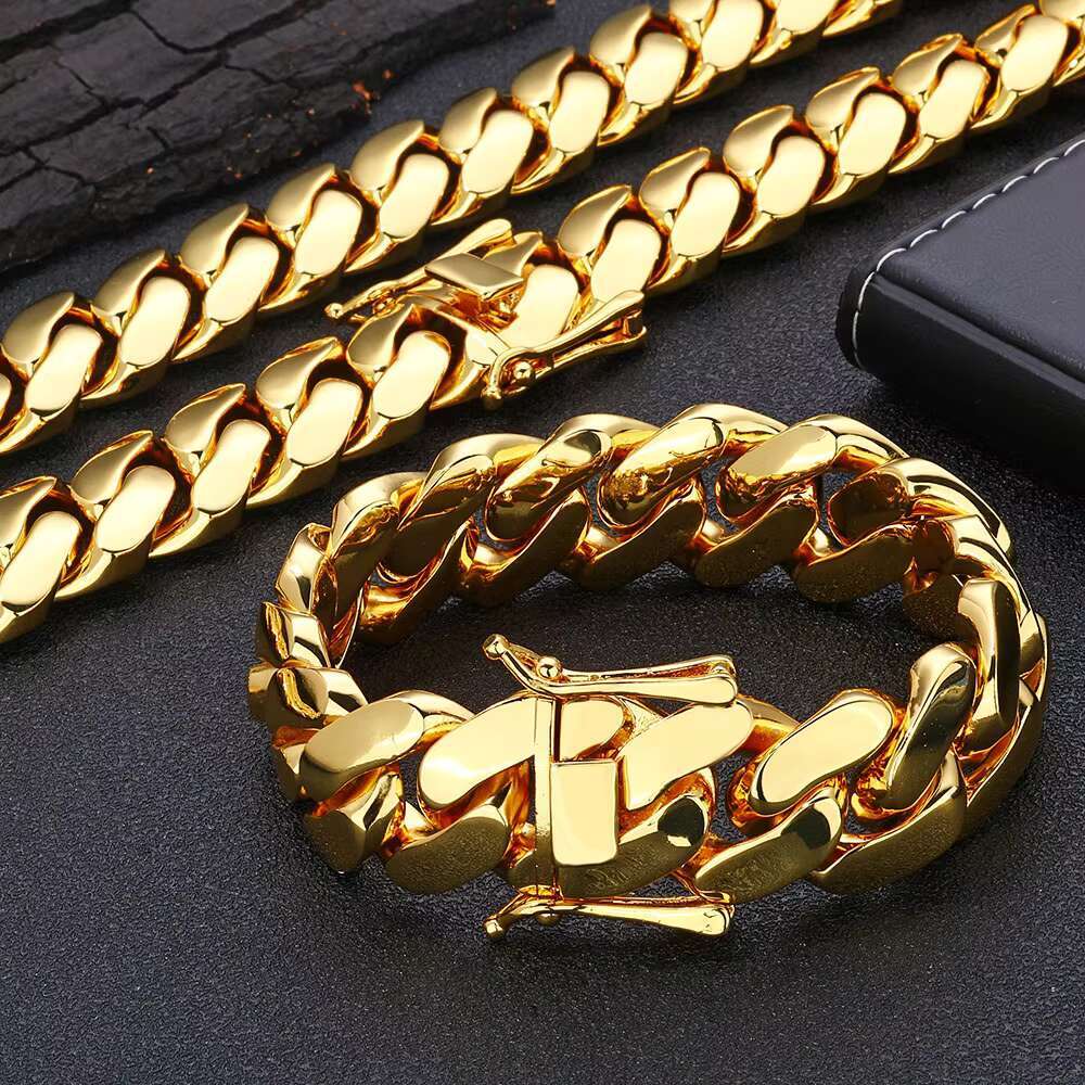 Luxury 18K Gold Plated Flat Cuban Chain Bracelet for Men High Polished Smooth Cuban Bracelet Hip Hop Jewelry Wholesale