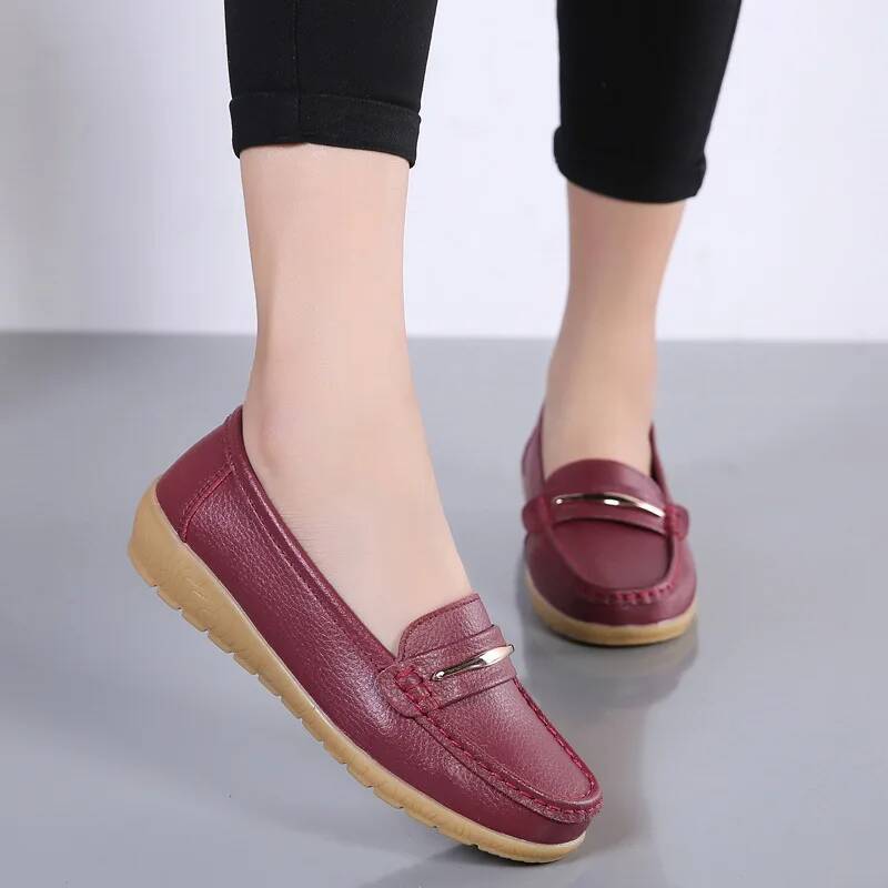 Ddmyoutdoor New Genuine Leather Shoes Woman Slip On Women Flats Moccasins S Loafers Spring Autumn Mother Shoe Big Size G Outdoor Shoes