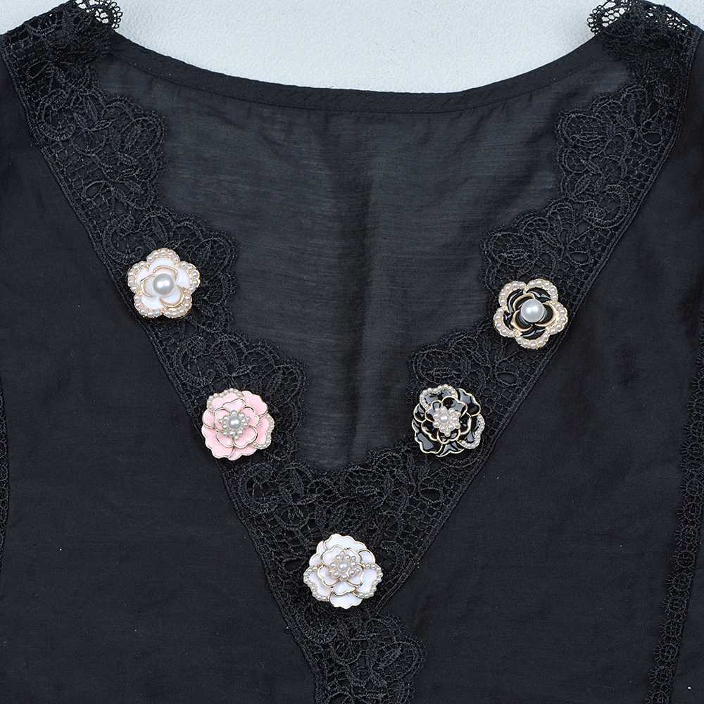 ICEYY 2PCS New Cute Enamel Camellia Pearl Flower Button Covers Set Womens Shirt Cufflinks for Tux Shirt W250606