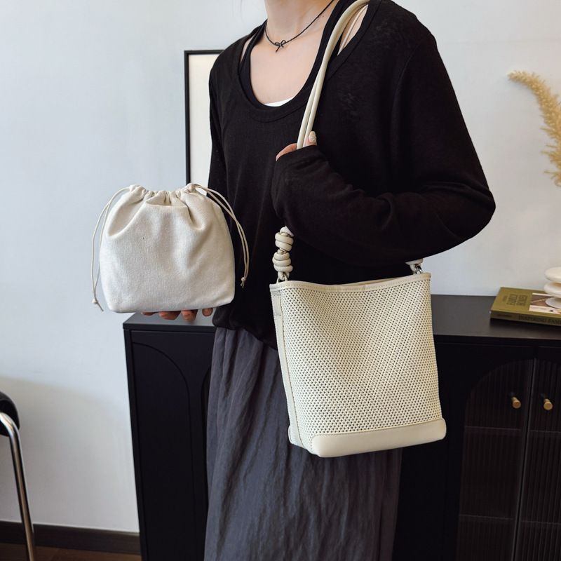 designer 2025 New Summer Vacation Commuter Color-Block Bucket Bag High-End Fashion Handbag Women's Shoulder Under