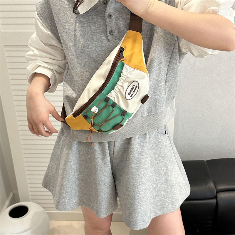 designer Korean Style Niche Design Crossbody Bag Japanese Style 2025 Retro Color-Block Casual Chest Bag for Women and Men Sports Fashion Waist Bag