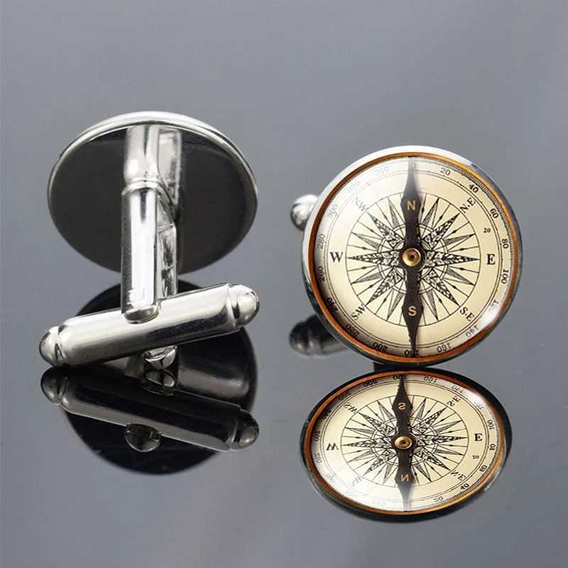 Vintage Compass Picture Print Cufflinks Men Fashion Wedding Cufflinks Suit Cuff Link Accessories Gift for Him (not real compass) W250606