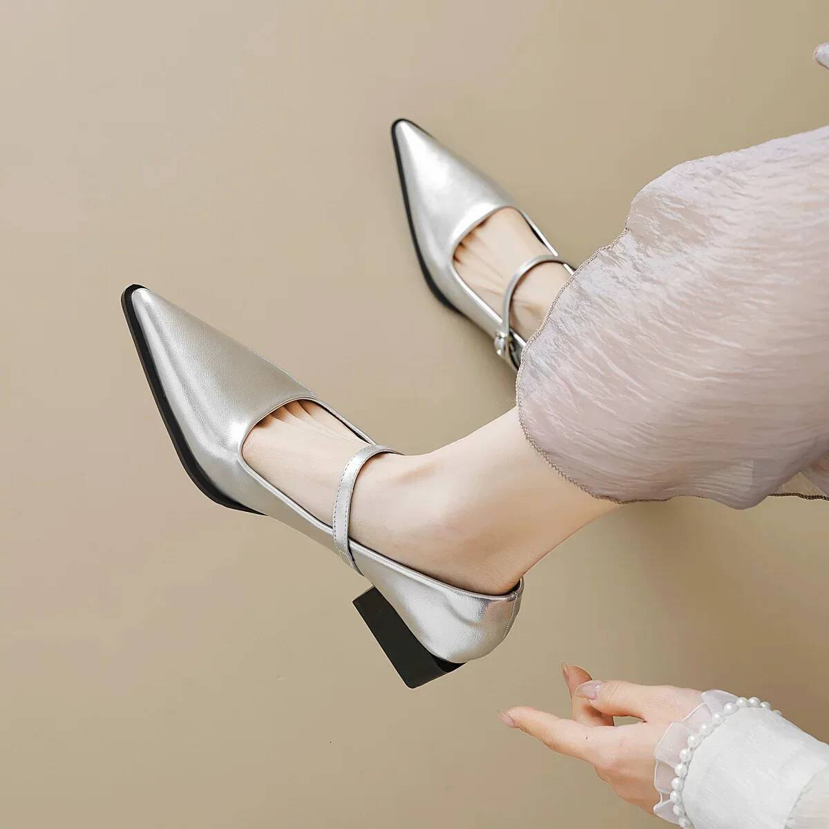 Ddmyoutdoor Woman Fashion Pointy Mary Jane Spring New Elegant Pumps Female Sexy Pointed Toe High Heels Thick Heel Party Shoes Outdoor Shoes