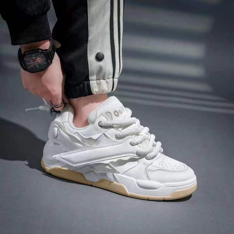 Designer casual shoes 2025 Men's New Versatile Sports Casual Sneakers Trendy Shoes