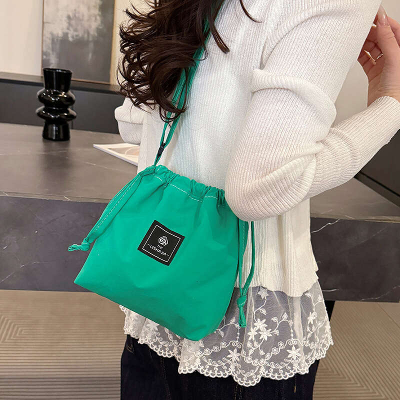 New Korean Style INS Versatile Simple Bucket Niche Design Shoulder Casual Bag