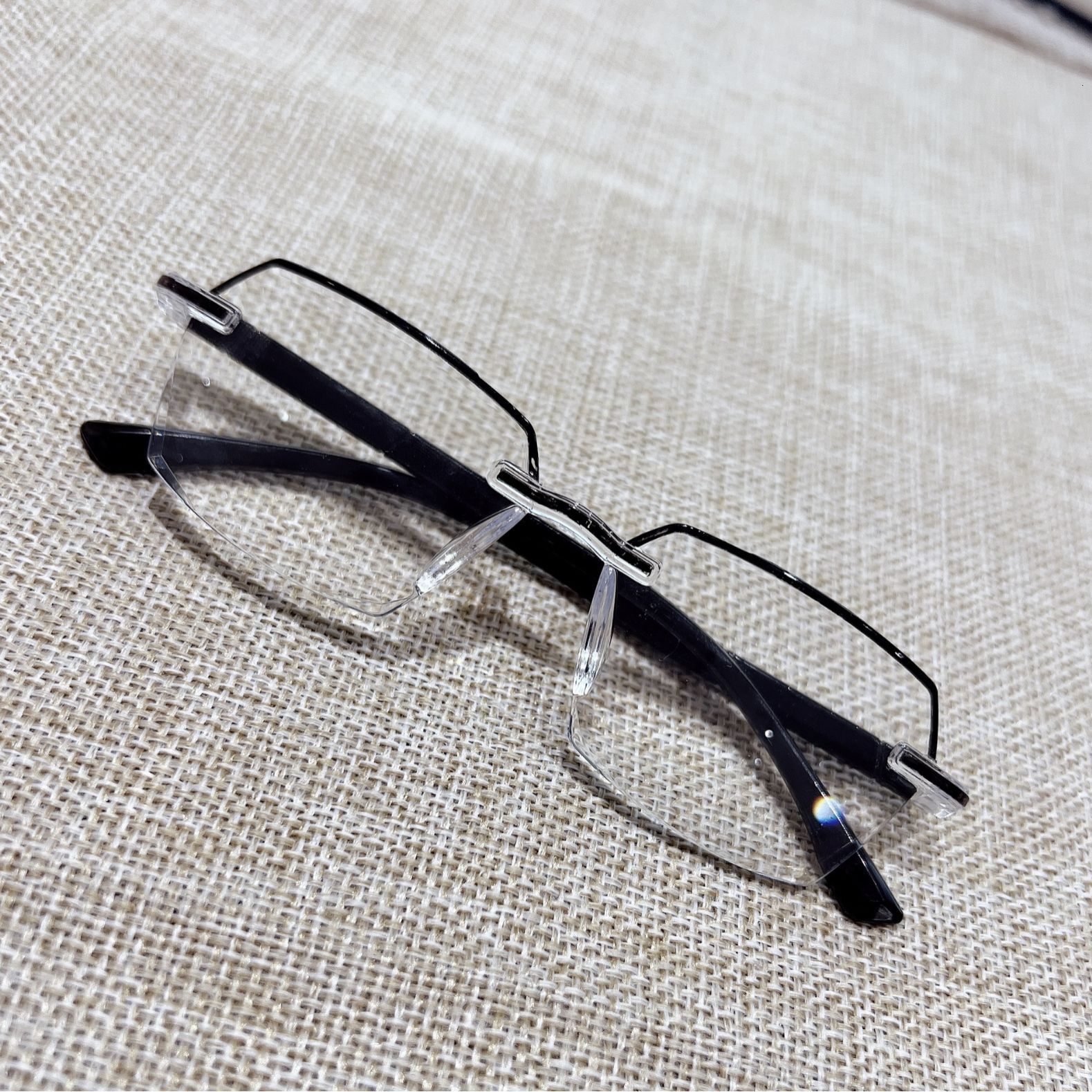 New Half-Frame Edge-Cut Smart Zoom Reading for Men and Women, Ultra-Light Large Frame Prescription Glasses