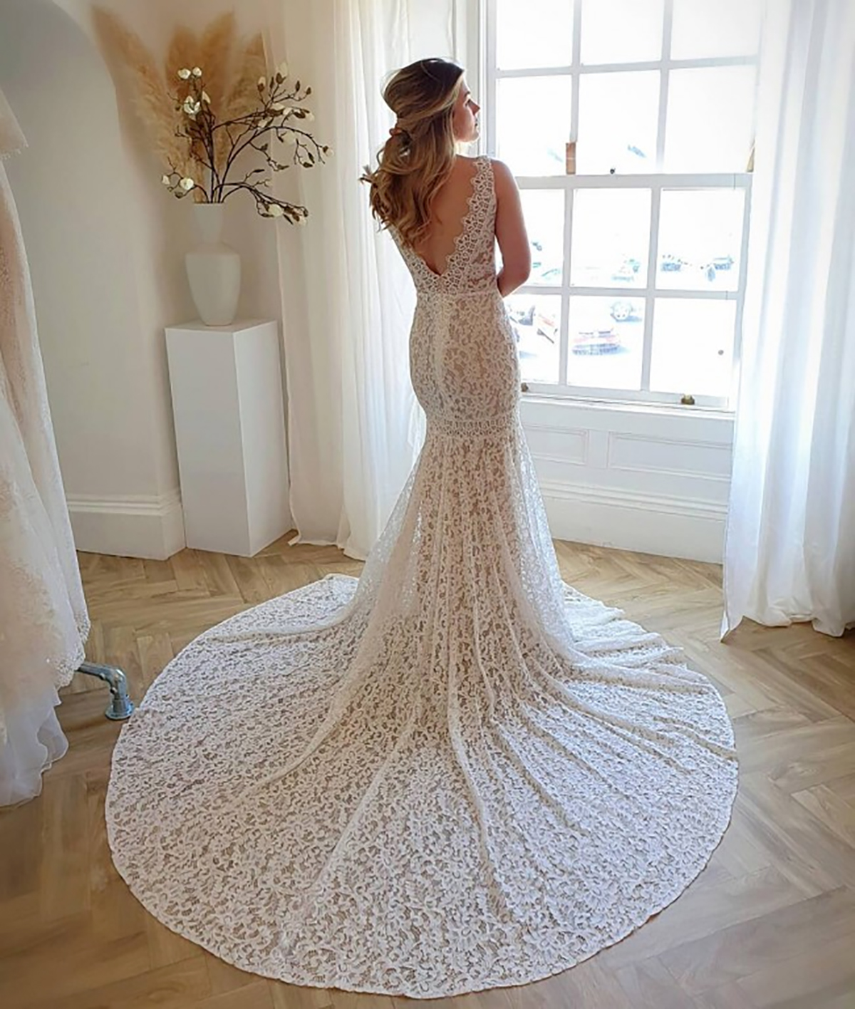 French Lace Boho Mermaid Wedding Dresses Chapel Train Deep V Bridal Gowns Backless Bride Dresses Second Birthday Engagement Party Dresses