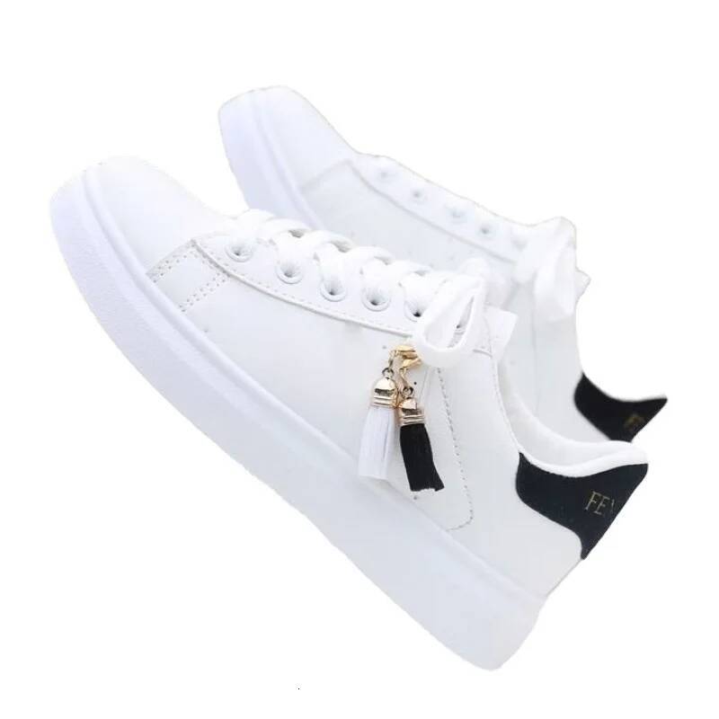 Ddmyoutdoor Women Sneaker Breathable Students Casual Sports For Girl Flat Mesh White Shoes Vulcanize Desginer Outdoor Shoes