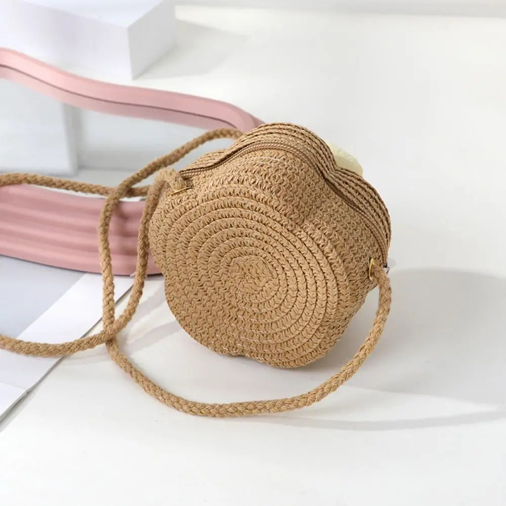 Childrens Straw Small Shoulder Bag Woven Cute Flower Baby Girls Purse Handbag Mini Round Hand Made Beach Crossbody Bag 250605