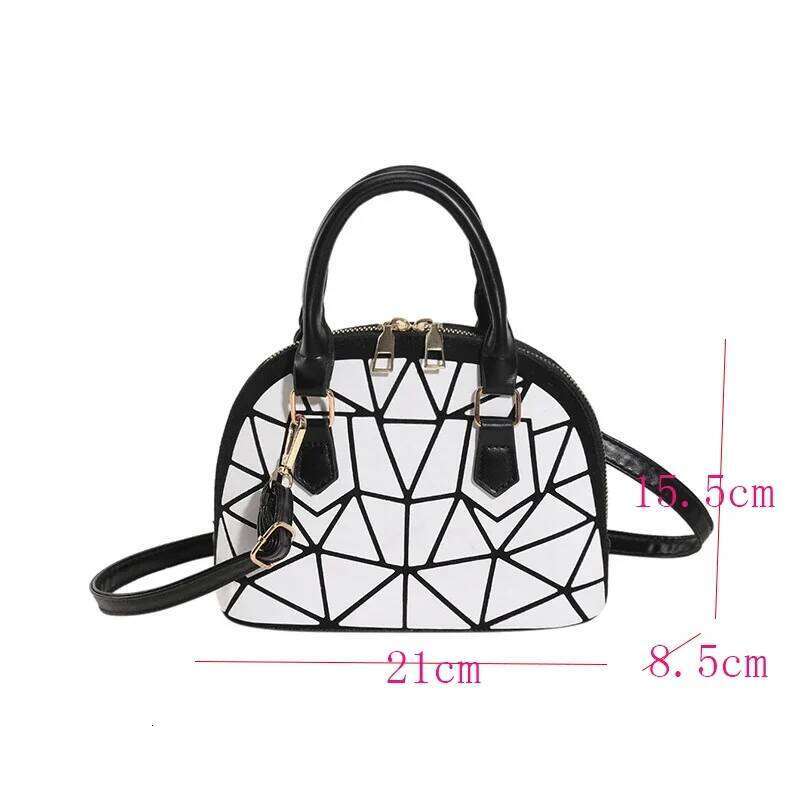2023 New Geometric Pattern Simple Crossbody Designer Women's Fashion One Shoulder Shell Bag