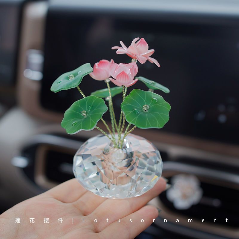 Romantic Car Ornament Crystal Car Dashboard Decoration Lotus Crystal Swan Decoration Women Vehicle Interior Gift