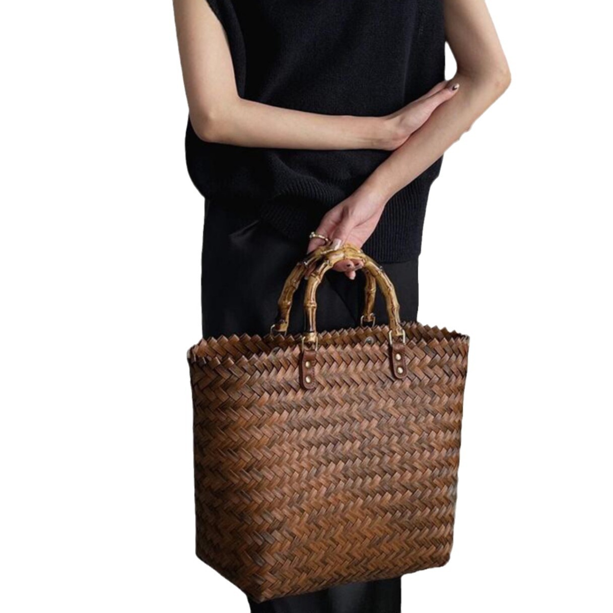 Brand High Quality New Style Handmade Fashion Versatile Woven Bag Vegetable Basket Retro Bamboo Handle Straw Tote Bag Women's Gift Bag New Free D
