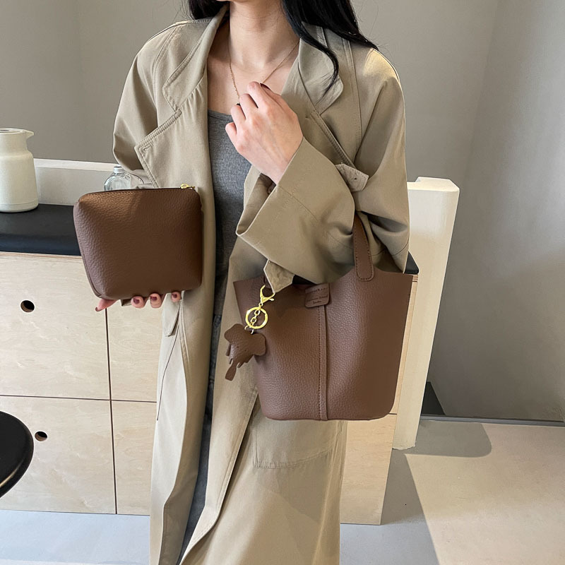 designer Lychee Grain Soft Leather Bag for Women 2025 New Fashion Trend Color-Block Handbag Mother-Daughter Bucket Bag Casual Crossbody Bag