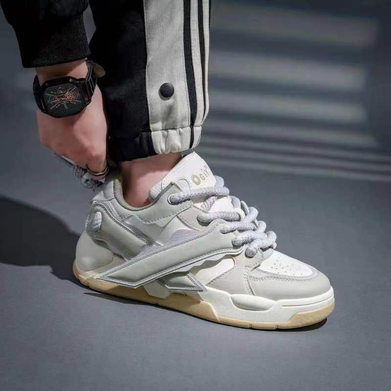 Designer casual shoes 2025 Men's New Versatile Sports Casual Sneakers Trendy Shoes