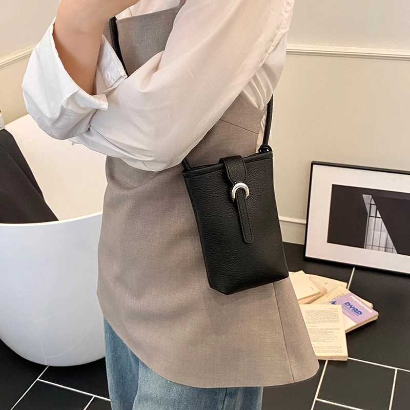LEFTSIDE Design PU Leather Mini Crossbody Bags Lady Shoulder Bag for Women 2025 New Trendy Luxury Retro Handbags and Purses M250606