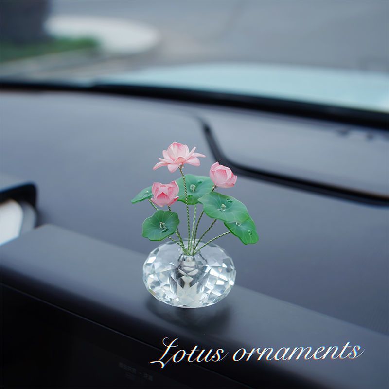 Romantic Car Ornament Crystal Car Dashboard Decoration Lotus Crystal Swan Decoration Women Vehicle Interior Gift