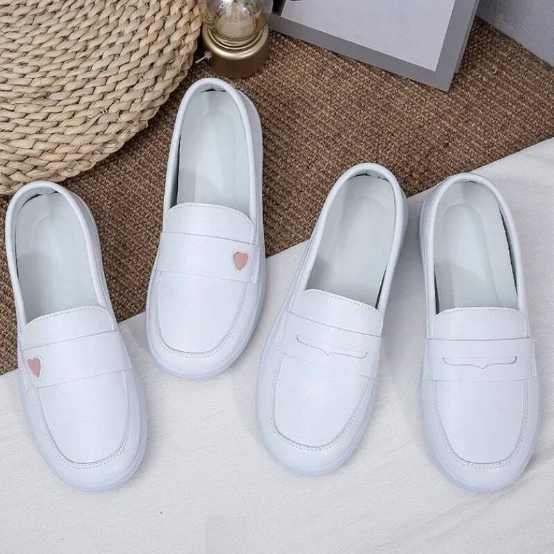 Ddmyoutdoor Summer White Nurse Women Soft Sole Fashion Casual Comfortable Non Slip Flat Sports Walking Shoes Outdoor Shoes