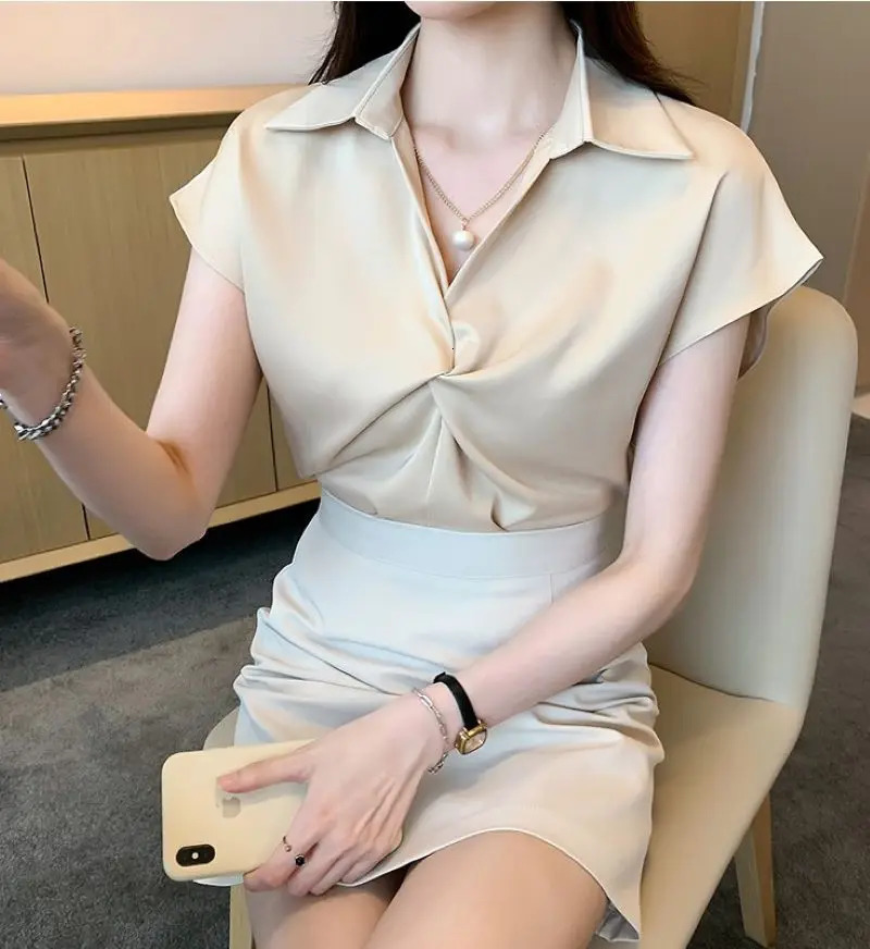 Womens Satin Blouse 2025 Summer V-neck Short-sleeved Solid Color Blouse Fashion Niche top Elegant Ladies Short Shirt 250605