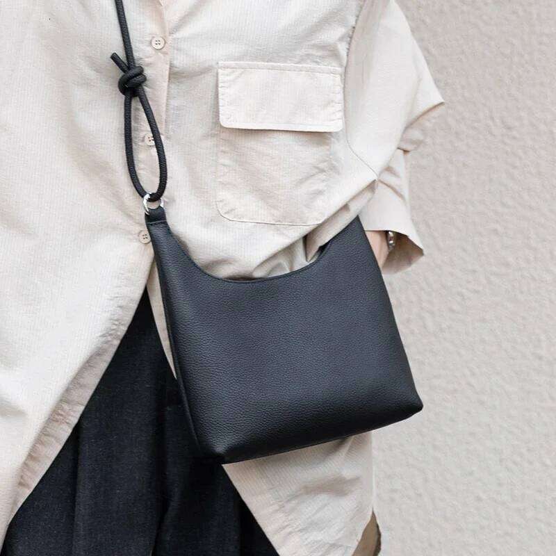 Designer Bags 2025 Woman Cowhide Genuine Leather Messenger Bag Women Fashion Retro Versatile Shoulder Handbag Female Crossbody Bags For Ladies Luxury 