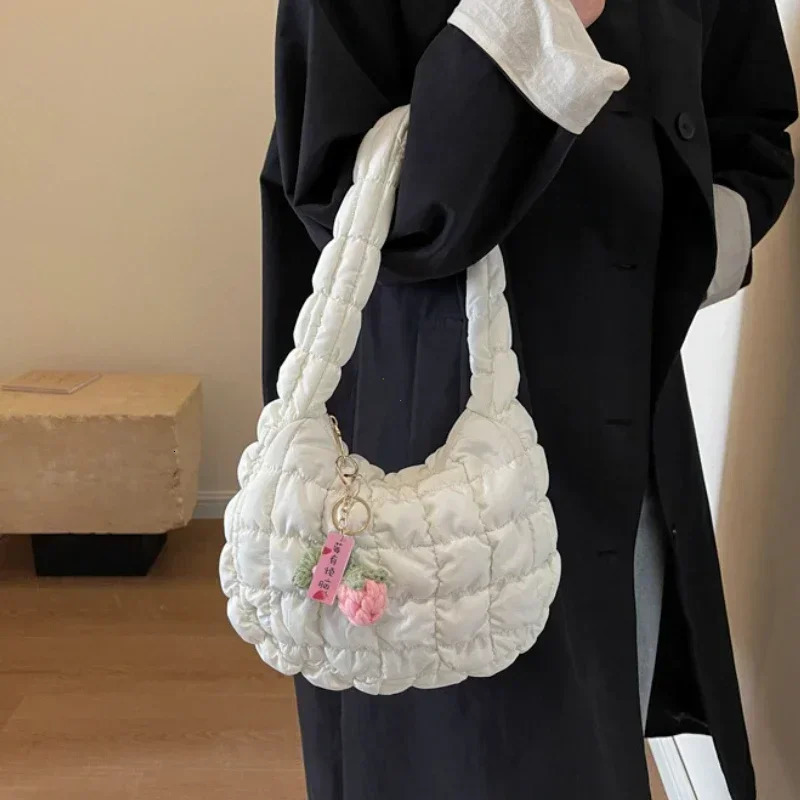 Womens Bag Korean Version Sweet Girly Style Shoulder Bag Fashion Casual Bubble Dumpling Bag Fold Cloud Bags Fashion Exquisite 250605