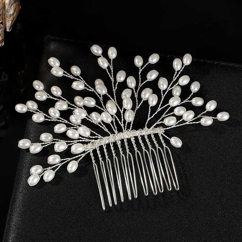 Pearl Flower Hair Comb European Style Tiaras Bride Headdress Pearl Girls Golden Crown Wedding Hair Accessories Party Jewelry Z250605