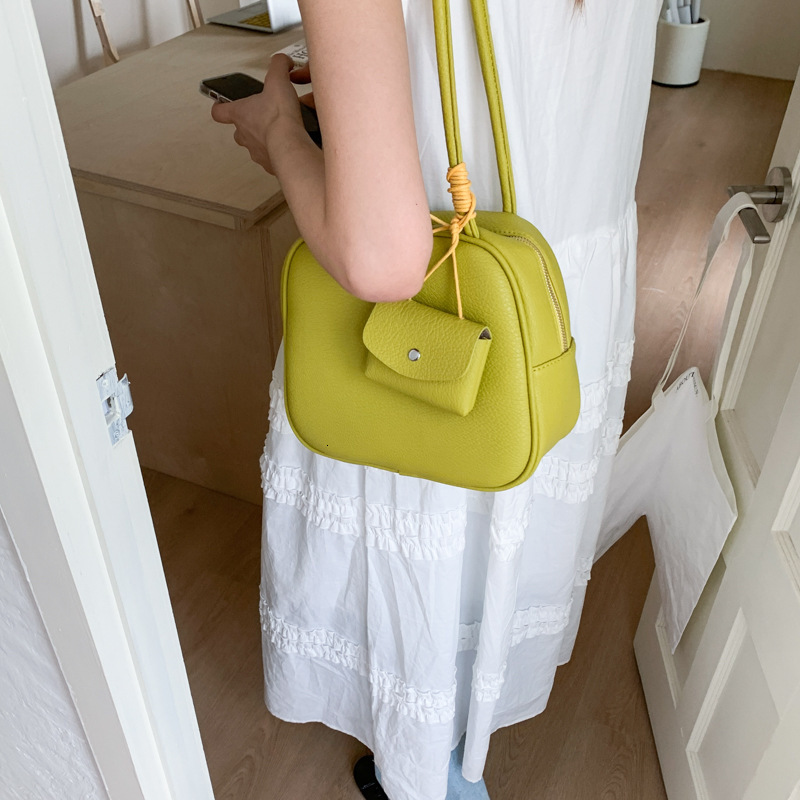 designer Handheld Pillow Bag for Women 2025 Spring Summer New Korean Style Versatile Small Square Bag High-end Casual Shoulder Crossbody Bag