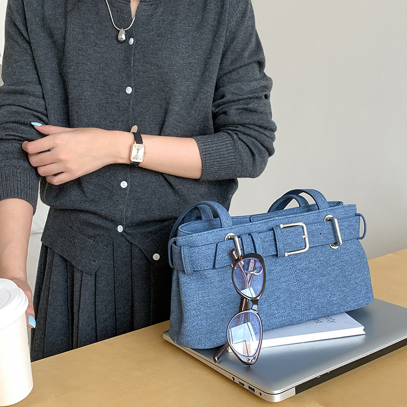 High Quality New Style 2025 New Style Retro Blue Commuter Denim Bag for Women Niche Versatile Cross-border Retro Fashion Shoulder Bag New Free Deliver