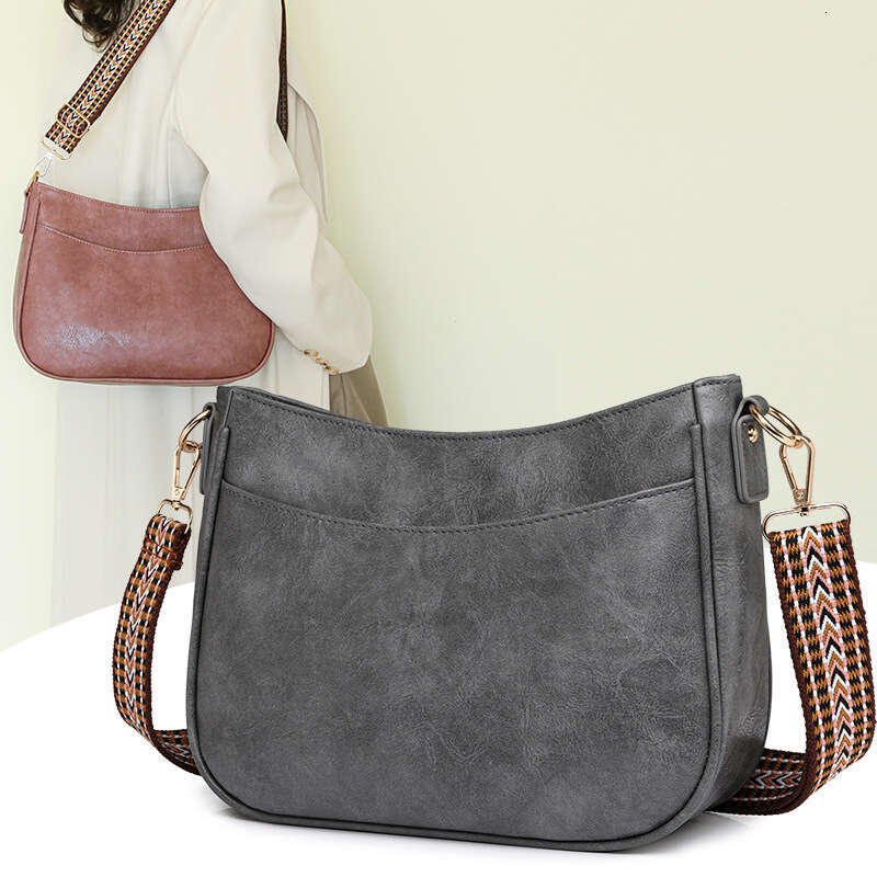 Soft Leather For Women, Office Commuter Underarm Casual Ladies Shoulder Bag, Large Capacity Crossbody Bag B5 G2