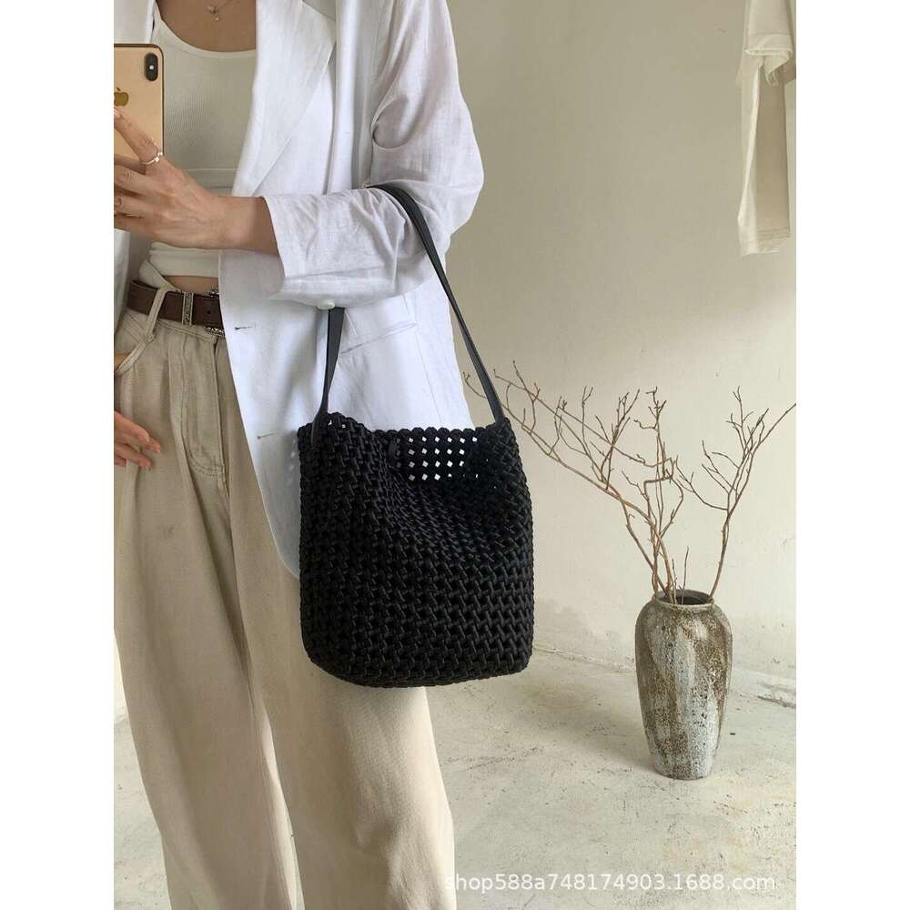 Red Hollow Woven Tote for Women High End Niche Handbag Large Capacity Shoulder Underarm Bag Bucket