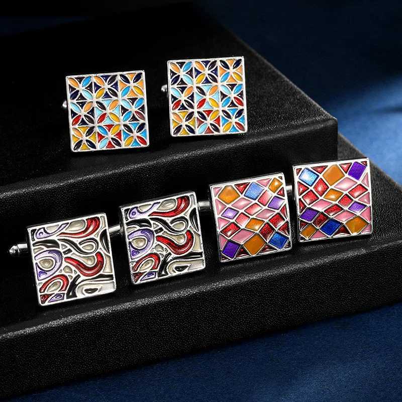 2024 Yeni Tasarm Renkli Emaye Kare Kol Dmeleri Erkek Gmlek Aksesuarlar Modaya Uygun Ekose Boyal Resmi Takm Kol Dmeleri Dme W250606