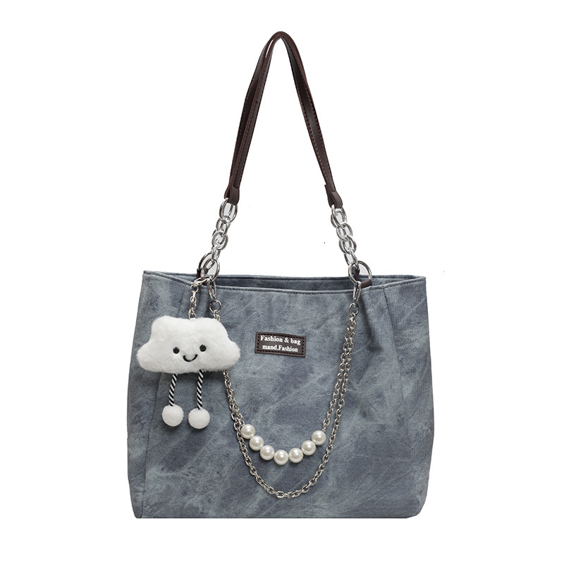 designer Large Capacity Chain Tote Bag for Women 2025 New Trendy Fashion Versatile Commuting Class Student Shoulder Underarm Bag