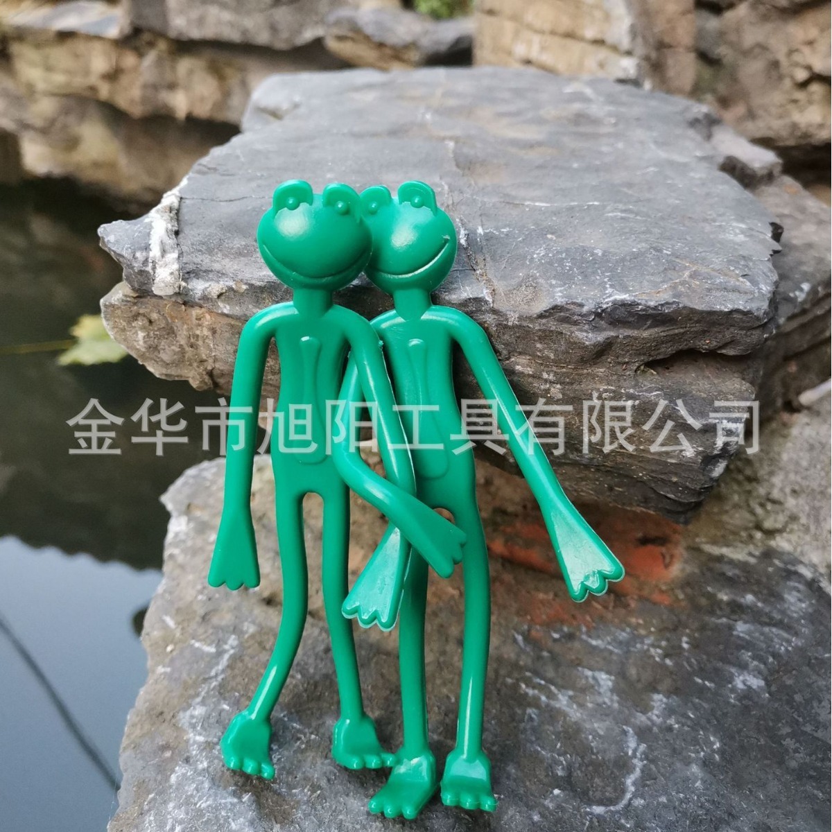 Super Cute Realistic Frog Gardening Aid Yard Tie Branch Organizer Binding Garden Vegetation Decoration