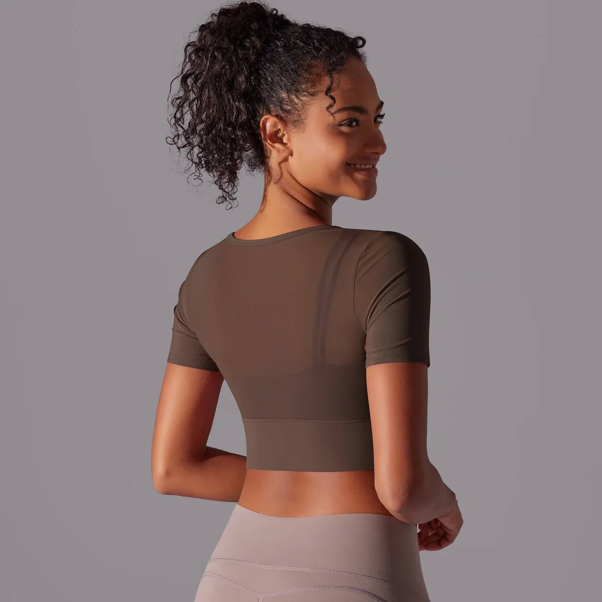 Gutashye Solid Color Patchwork Mesh Sexy Double Short Sleeve Halter Bra Running Fiess Yoga Sports Breathable Quick Drying