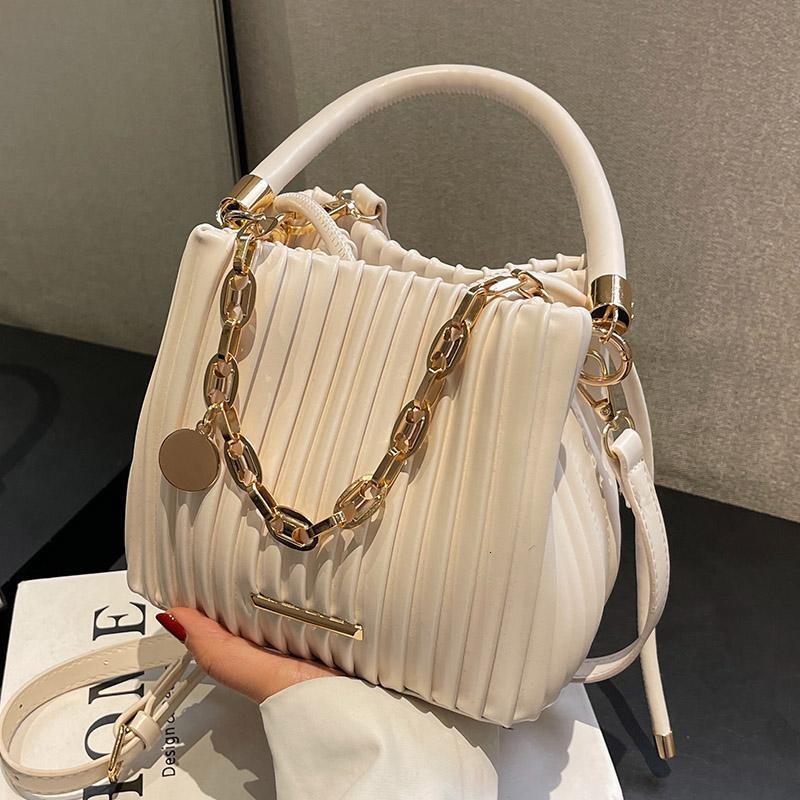 2025 Spring and Summer New Women's Bag Women's Texture Bag, Summer New Fashion Folding Handbag, Shoulder Bag, Small Crossbody Bag, Designer 