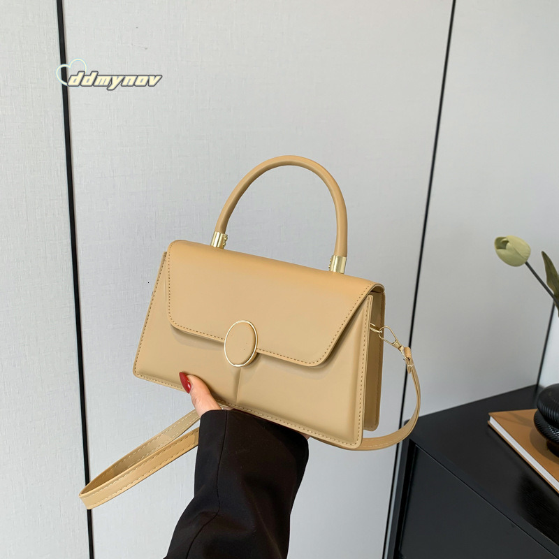 Fashion Commuter Texture Small Square 2024 New Casual Simple Shoulder Crossbody Bag Stylish Personality Handbag for Women ddmynov