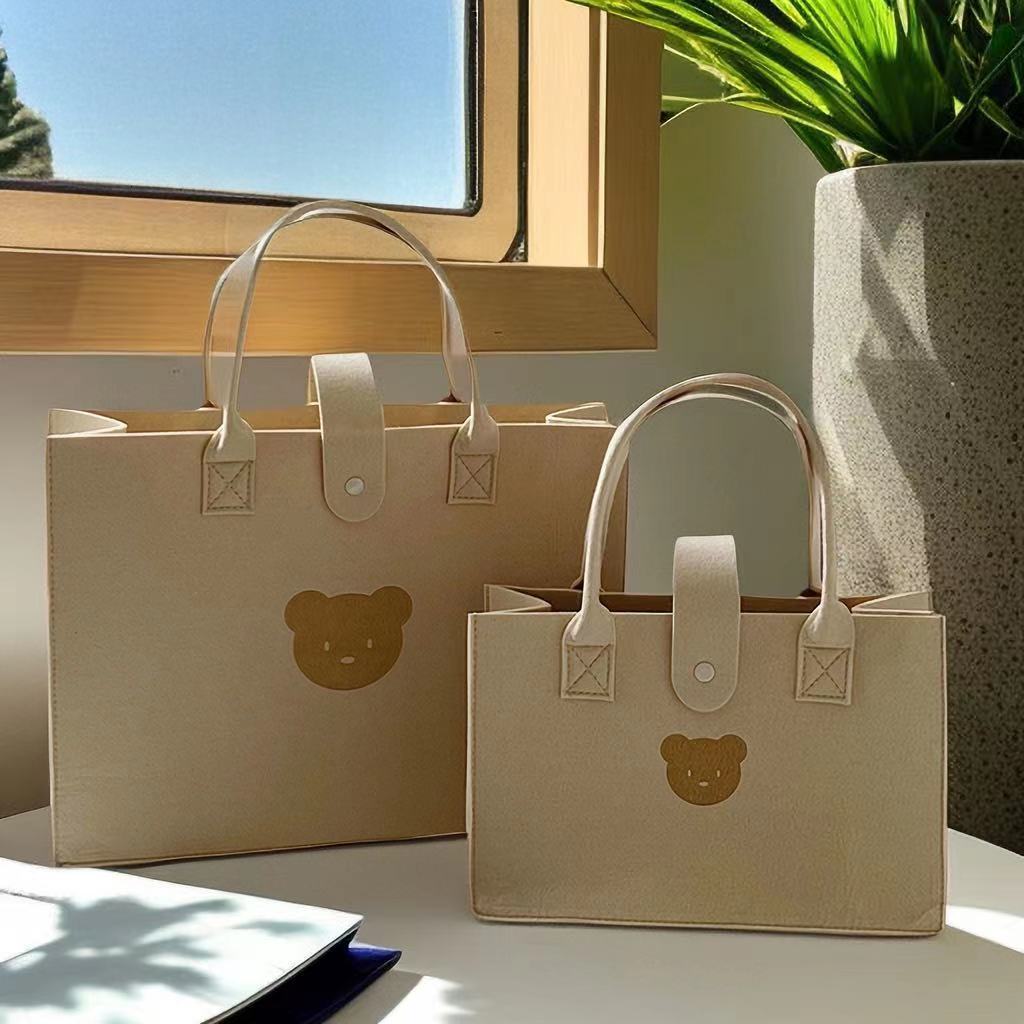 Top quality Brand High Quality New Style Hot-Selling Versatile Cute Bear Felt Large Capacity Mommy Bag Commuter Bag Handbag New Free Delivery Designer
