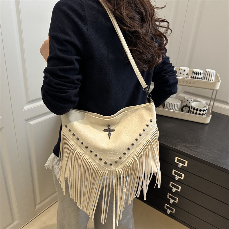 designer Fashion Casual Shoulder Bag Niche Design Bag for Women 2025 New Korean Version Spring Crossbody Underarm Tote Bag
