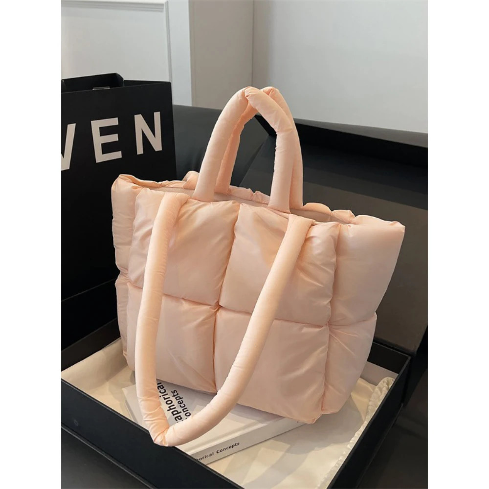 Winter Womens Tote Bag Simple Solid Color Casual Large Capacity Buckle Handbags Ladies Shopping Daily Commute Bags 250605