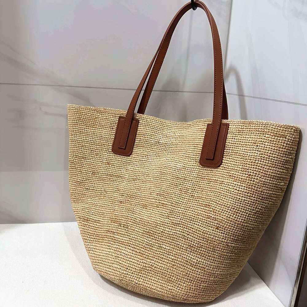 Casual Straw Tote Designer Letters Large Capacity Women Handbags Handmade Woven Summer Beach Bag Commuter Shopping Purses