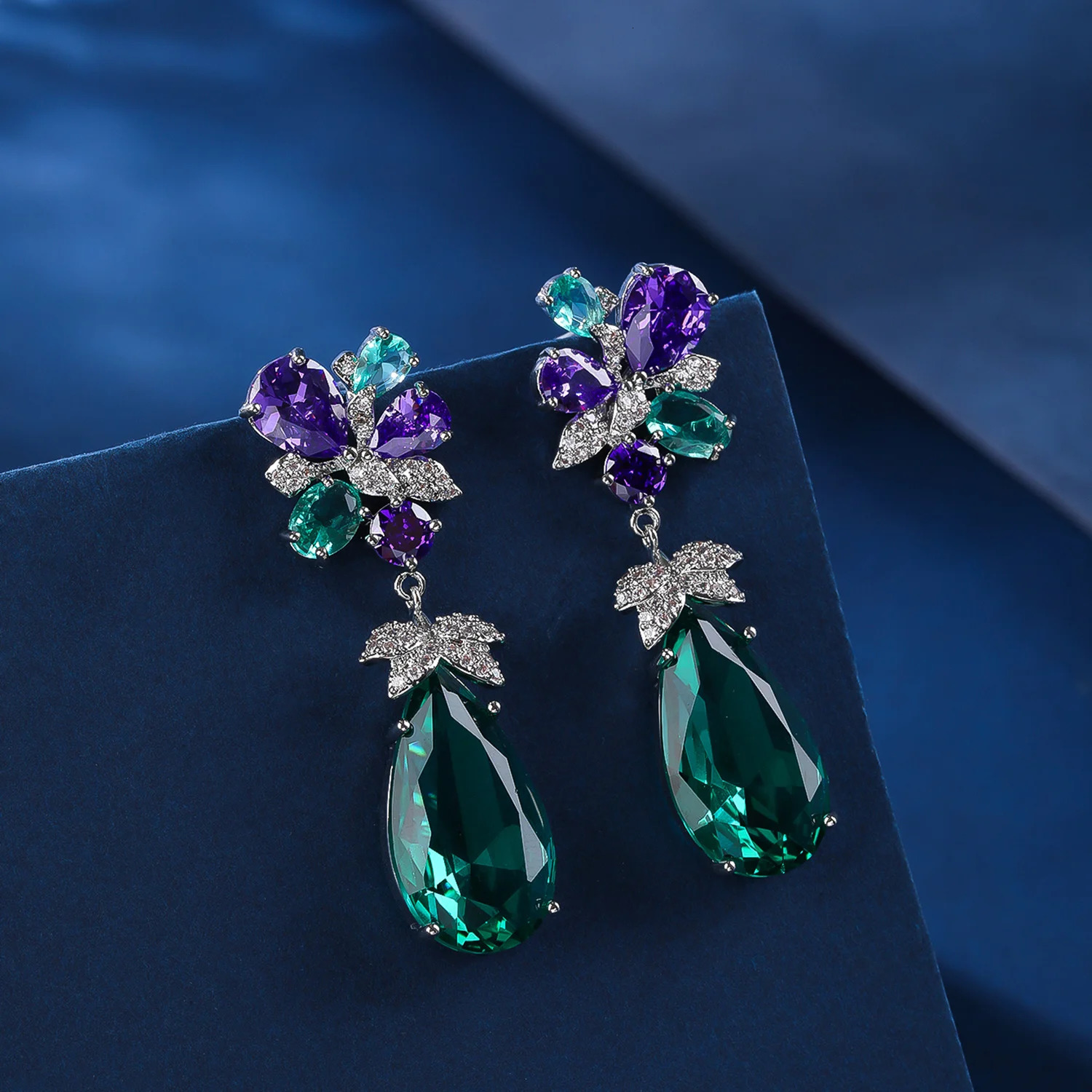 Long Water Drop Crystal Cubic Zirconia Leaf Dangle Drop Earrings for Women Wedding Party Dress Jewelry CE12115 250605