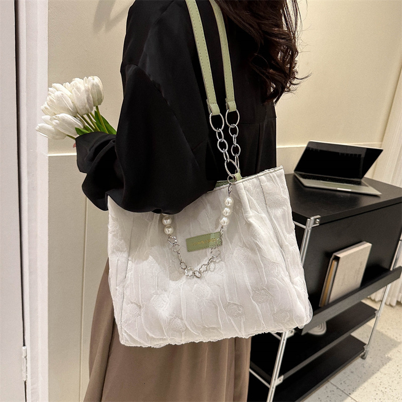 designer 2025 Spring Summer New Fashion Chain Shoulder Bag Large Capacity Tote Bag Women's Bag Supports Wholesale and Mixed Orders