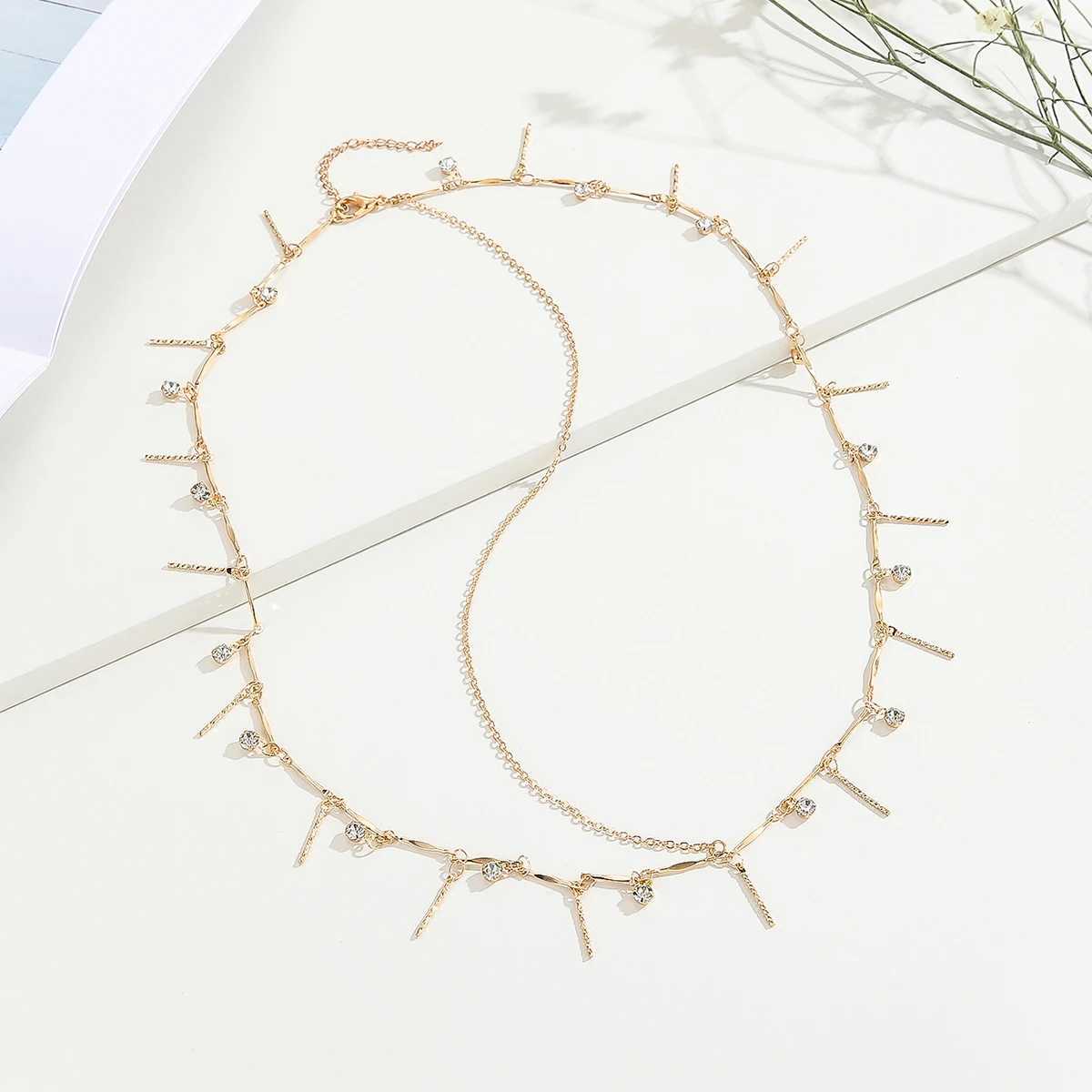 Boho Tassels Rhinestone Head Chain Headbands for Women Vintage Fashion Wedding Accessories Forehead Chain Indian Hair Jewelry Z250605
